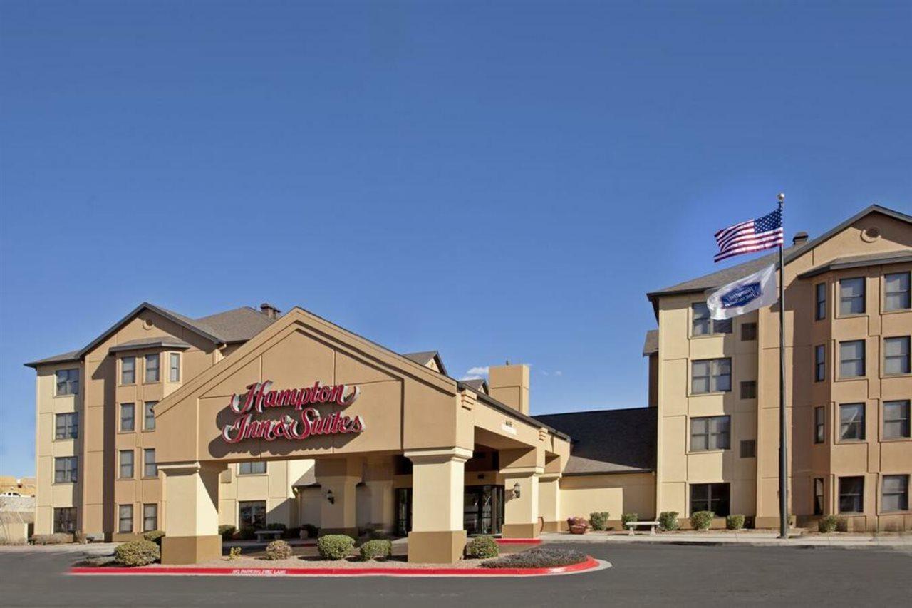 Hampton Inn & Suites El Paso-Airport Exterior photo